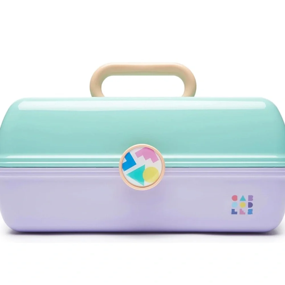 Caboodles on the go girl case Seafoam and lavender